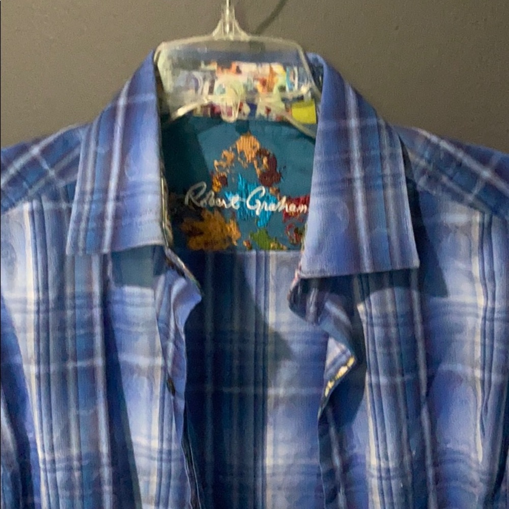 Robert Graham Sporty button down